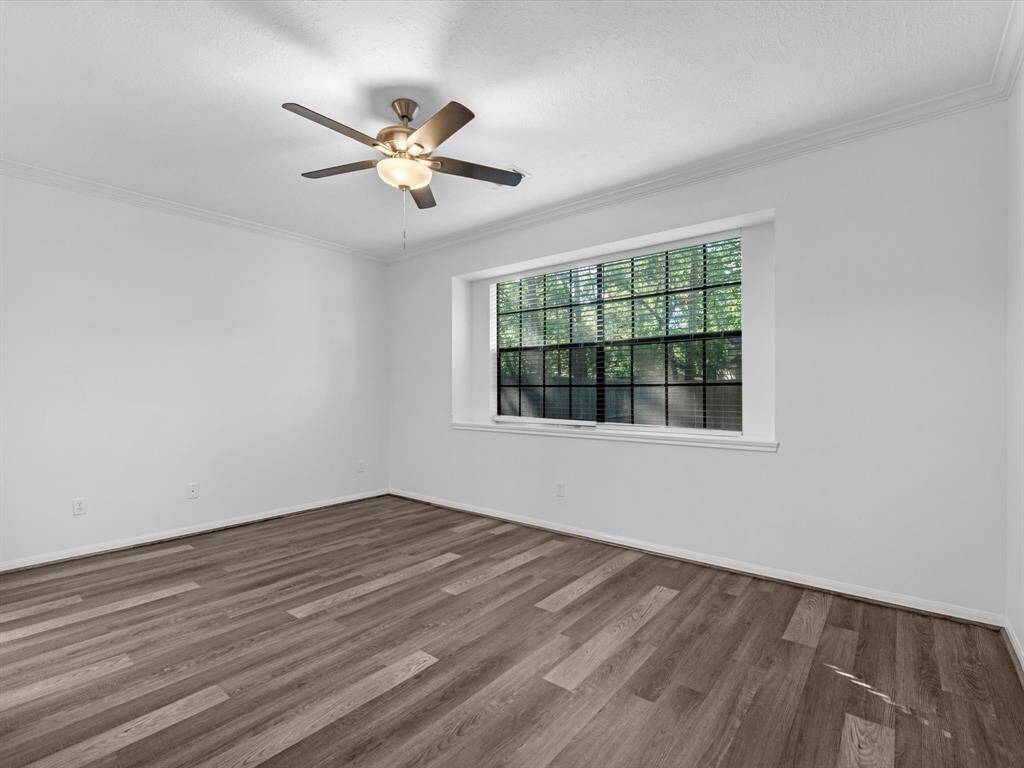Private Master Bedroom Suite