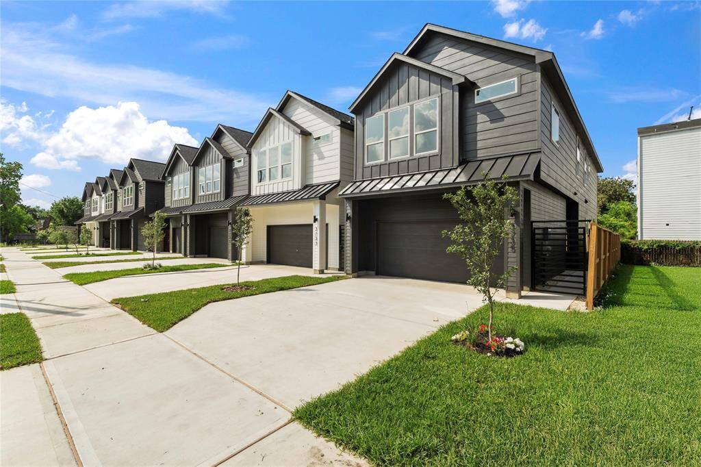 A rare gem in the South Union neighborhood, featuring expansive private driveways that provide ample space and convenience.