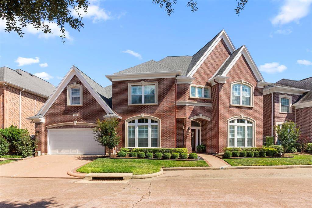 This stately home has a beautiful brick elevation with a meticulously kept lawn and landscaping (maintained by the HOA). The wide driveway along with delineated off-street parking offers plenty of parking for both homeowners and guests.