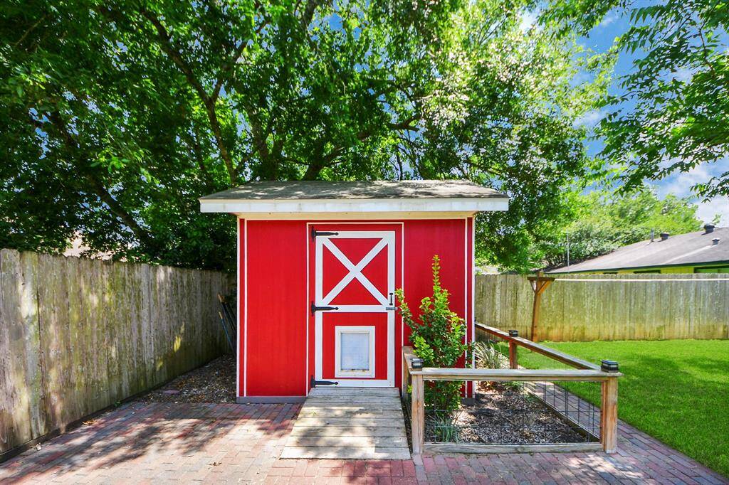 Property Image 38