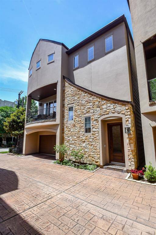 Welcome home to this lovely jewel in Rice Military!