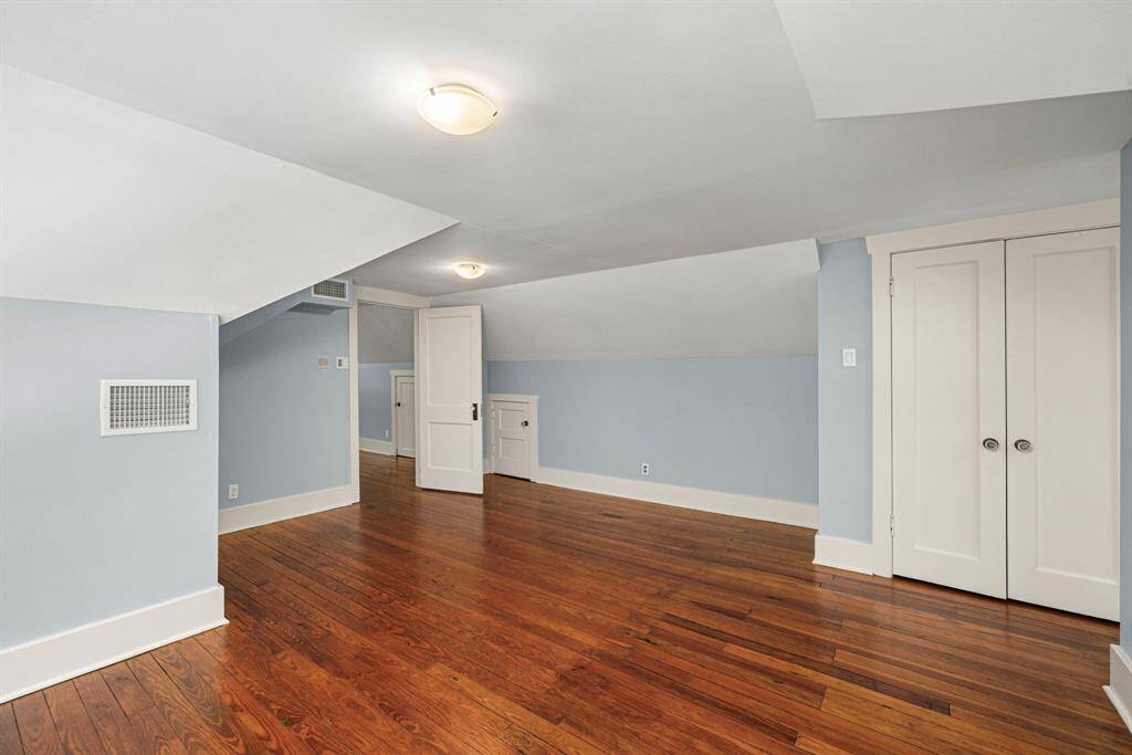 Upstairs bedroom, multiple closets.