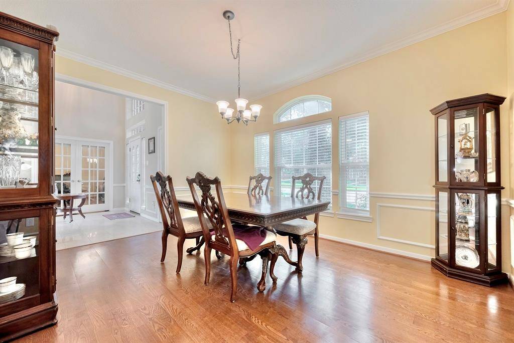 The formal dining room is great for special occasions!