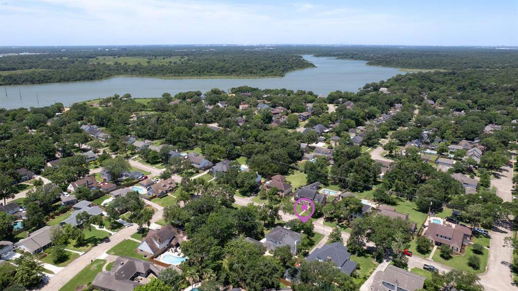 Armand Bayou Nature Preserve at your back door!