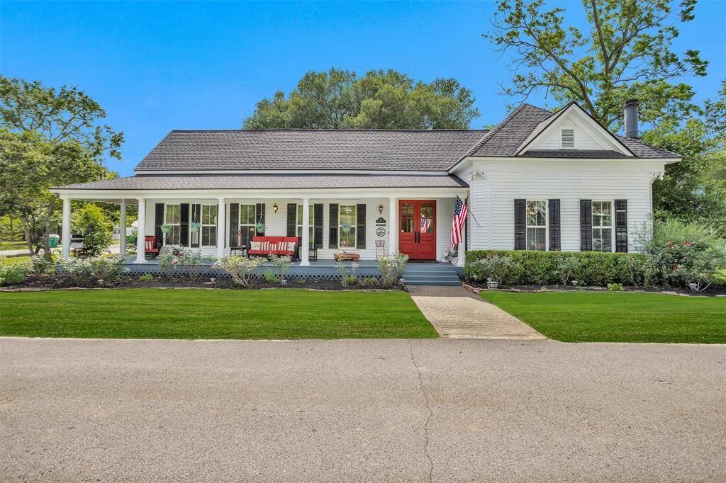 Originally built for Dr. Waters (who is considered by most to be the original Montgomery doctor), this home has an abundance of original charm with modern updates.