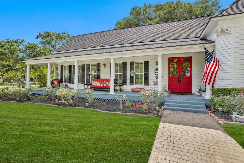 The wrap around porch leaves multiple spaces to enjoy morning coffee or afternoon tea.