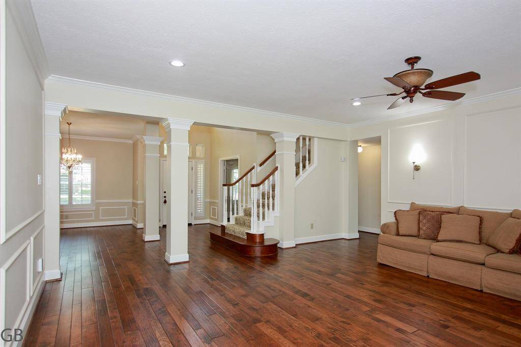 Easy flow from living area to dining room.