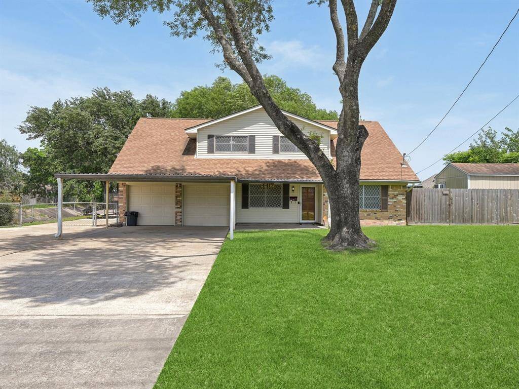 Welcome to 4417 Luella Avenue!