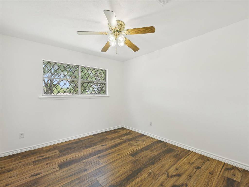 This is another bedroom. The possibilities are endless here.