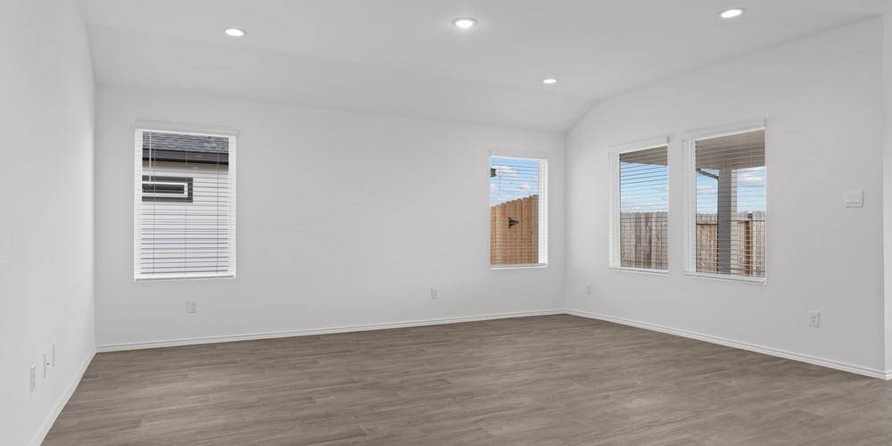 *Images are for illustration only and options may vary from home as built.