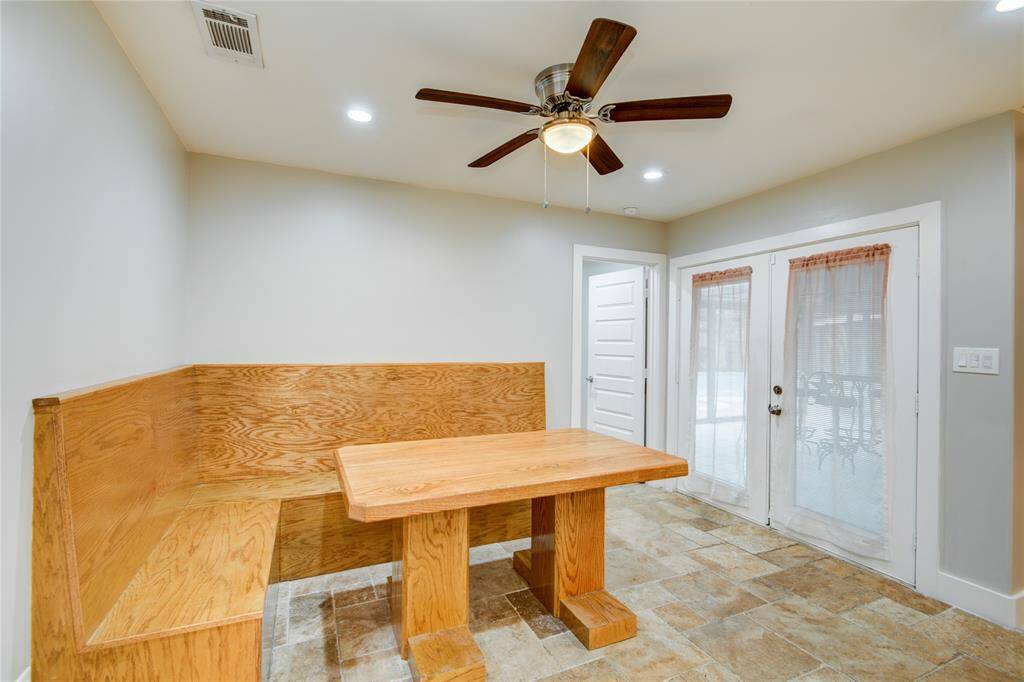Breakfast nook leads to sun room or office space (5th bedroom)