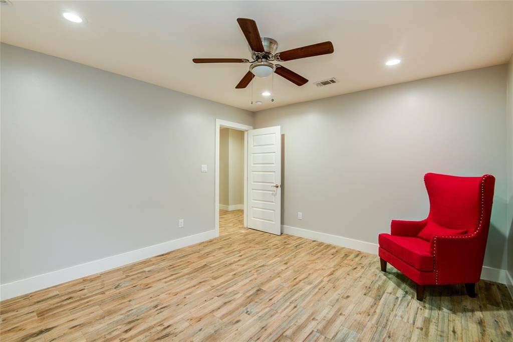 1st bedroom has fresh paint & ceiling fan