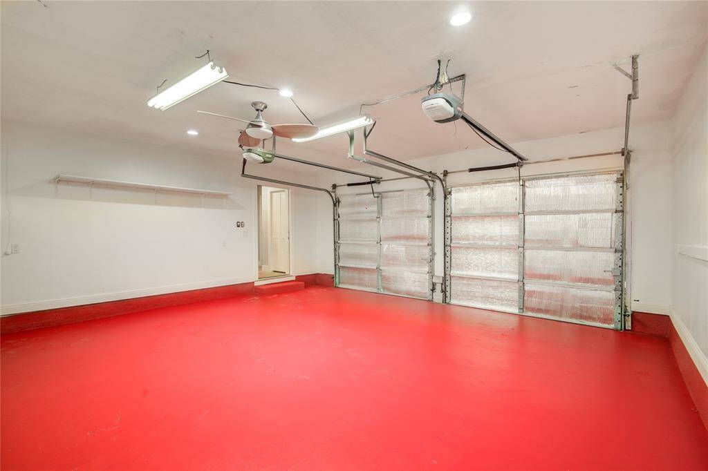 Garage doors are thermal insulated & fun red floor!