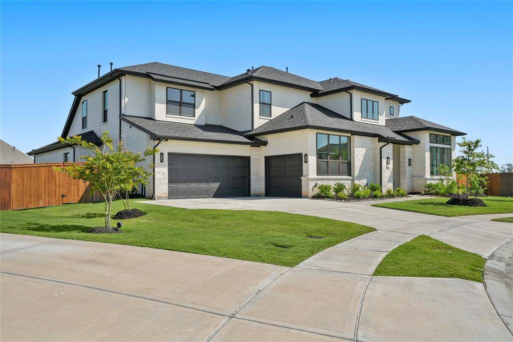 Left front of the house