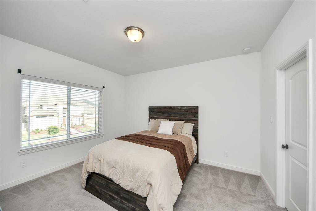 Each bedroom has it's own ensuite bathroom!  Wow.
