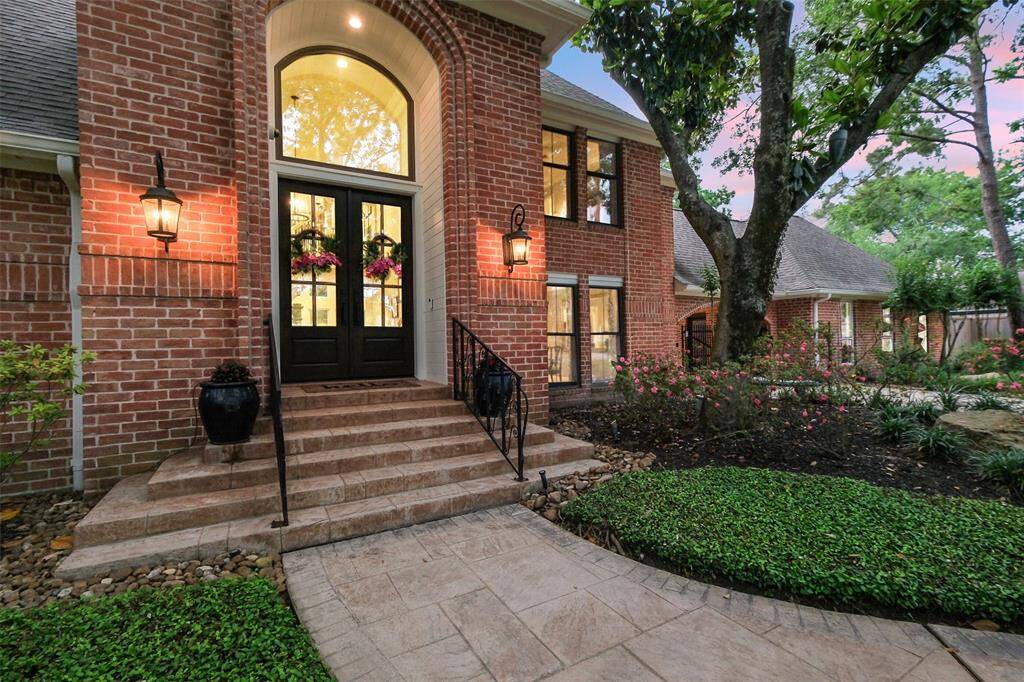 Magnificent Front Door detail!