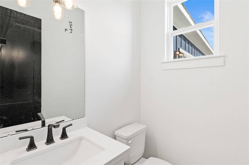 Hallway Half Bath