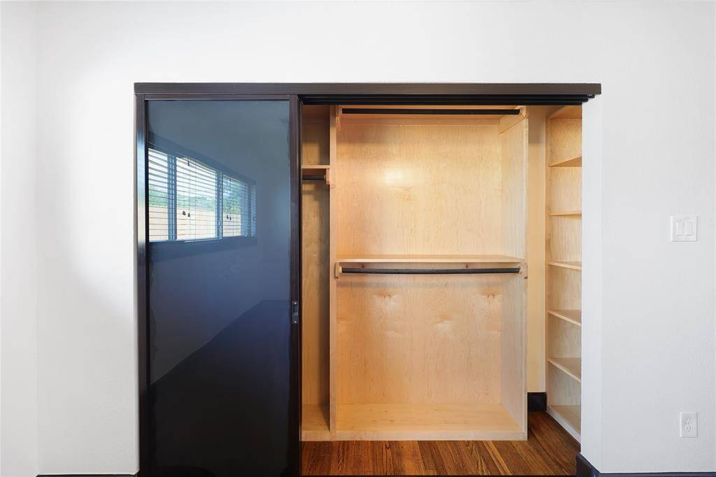 Custom Primary Closet