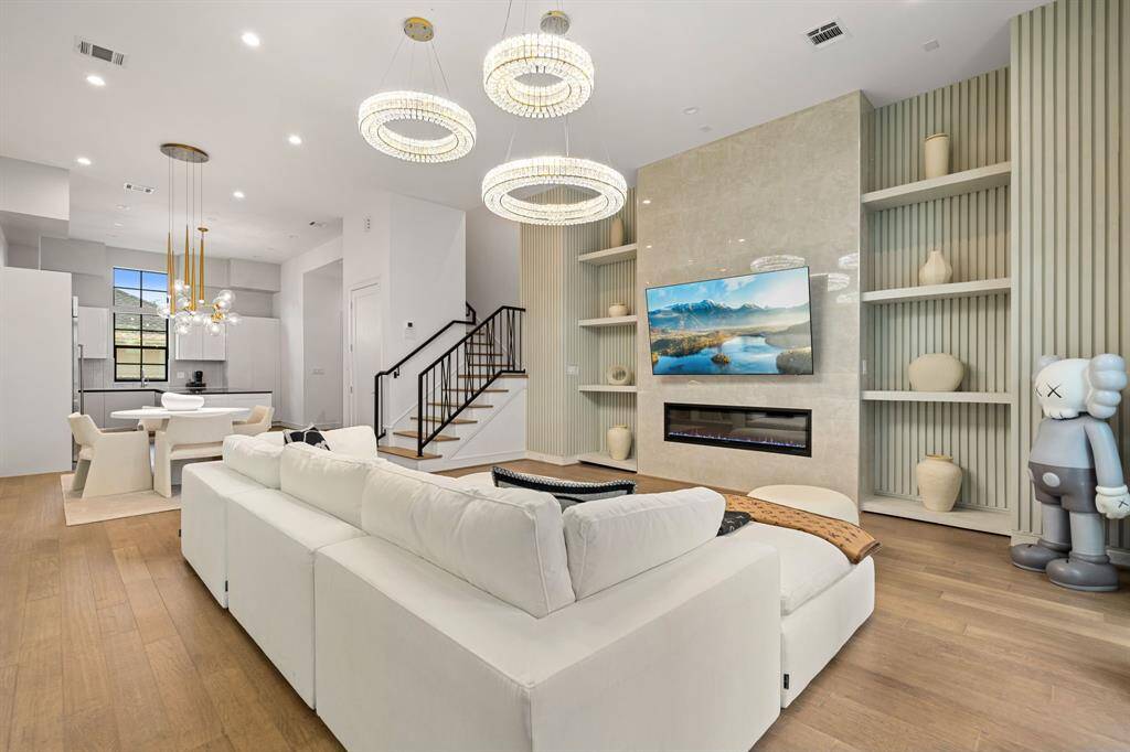 Contemporary feel!