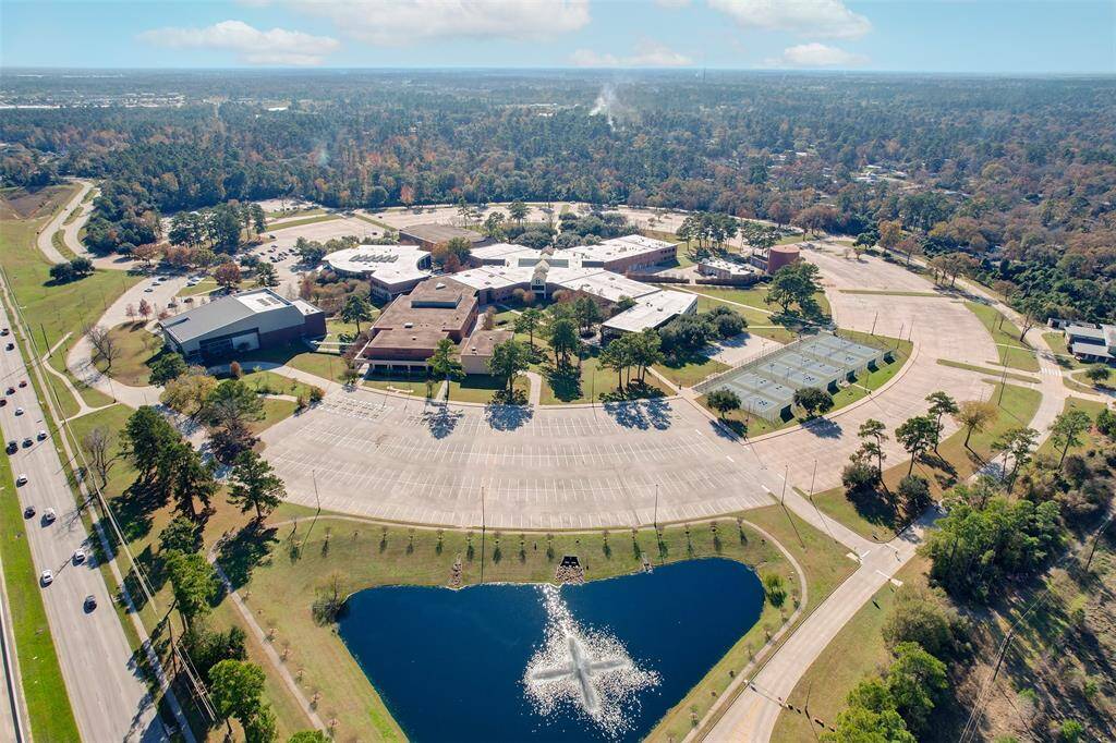 The lot is in close proximity to Lone Star Collage, Tomball