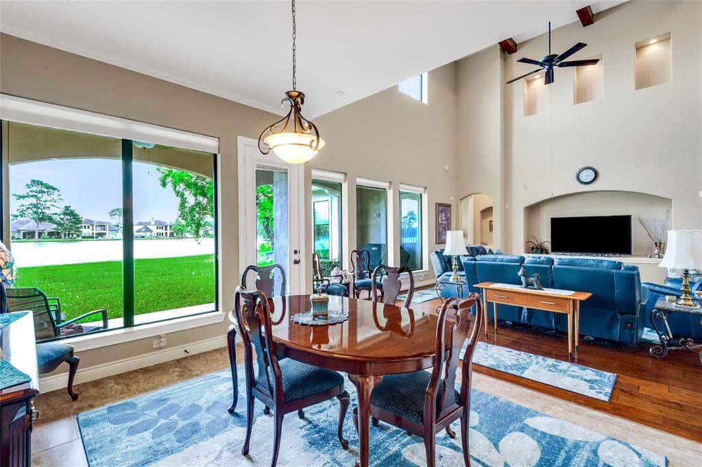 The open-plan design includes the magic triangle inclusive of the open kitchen, breakfast area and family room.