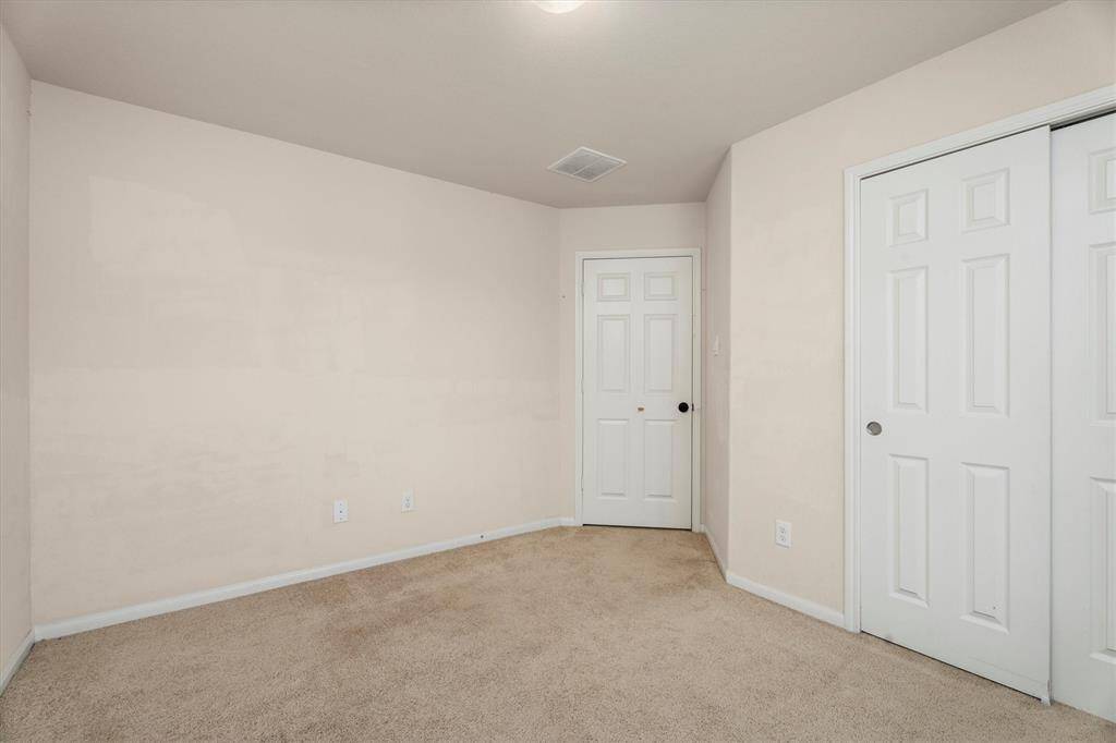 3rd Bedroom also has a generous size closet!