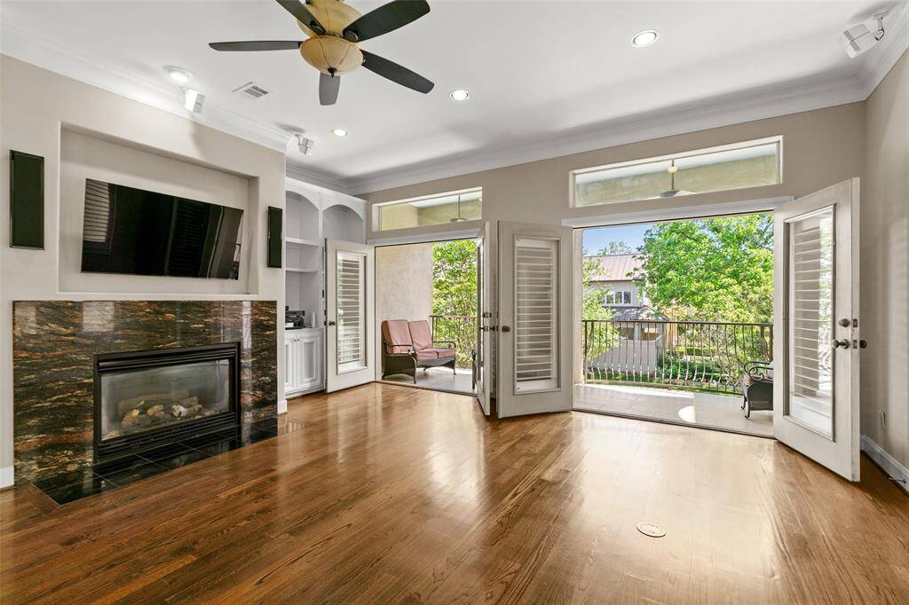 Inviting balcony