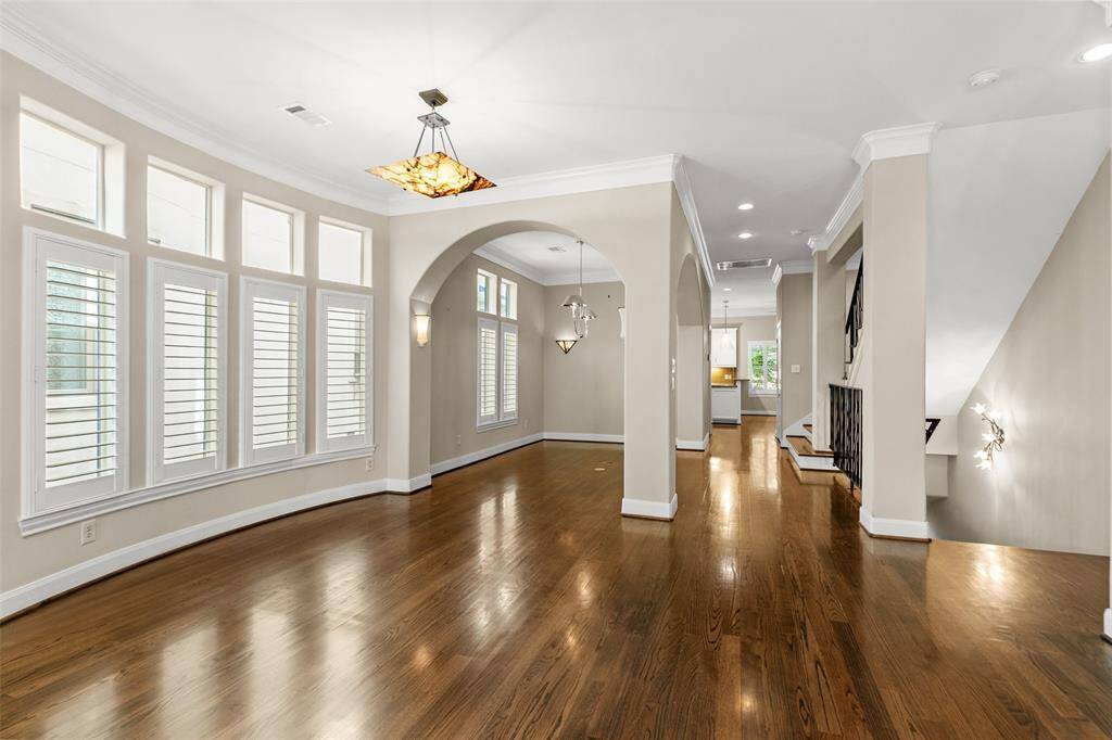 Open Concept, Living area flows to formal dining