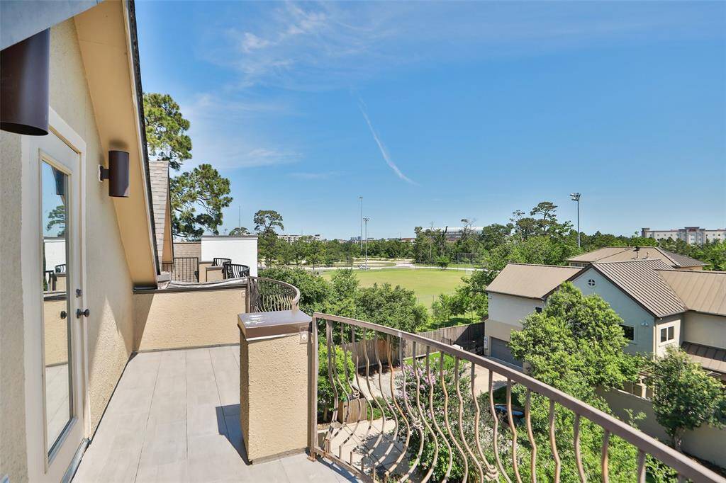 Balcony Views