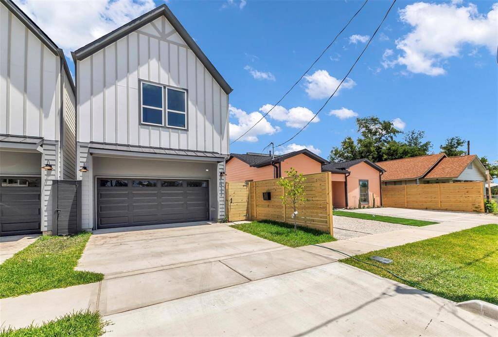 Welcome home to 6933 Avenue Q in the East End.