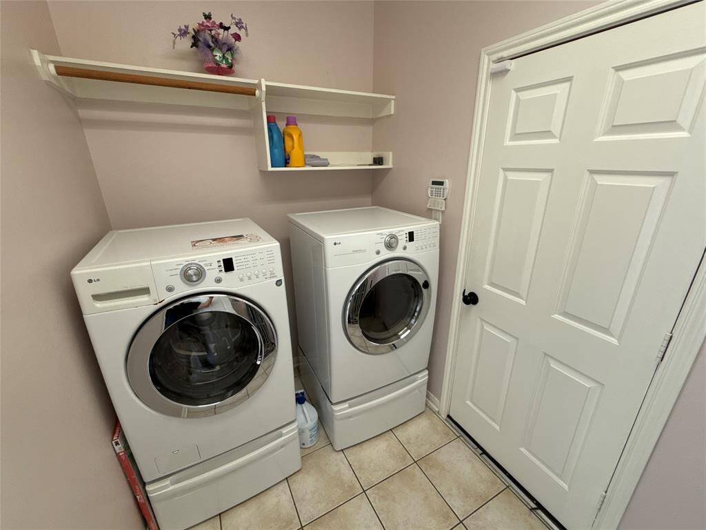 Washer and dryer included!