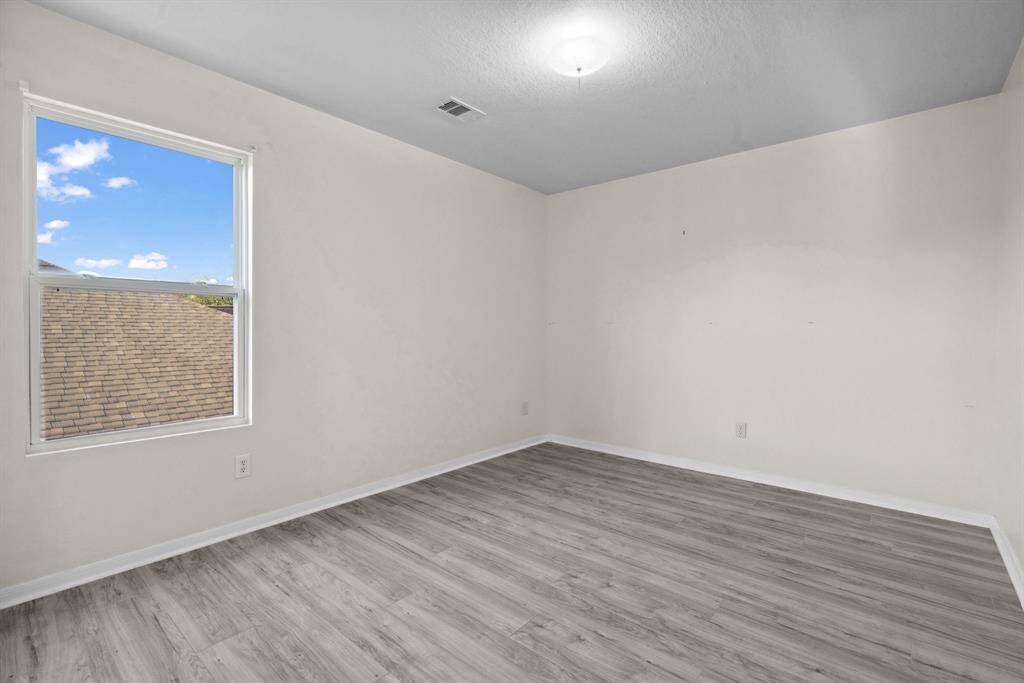 bedroom number 3