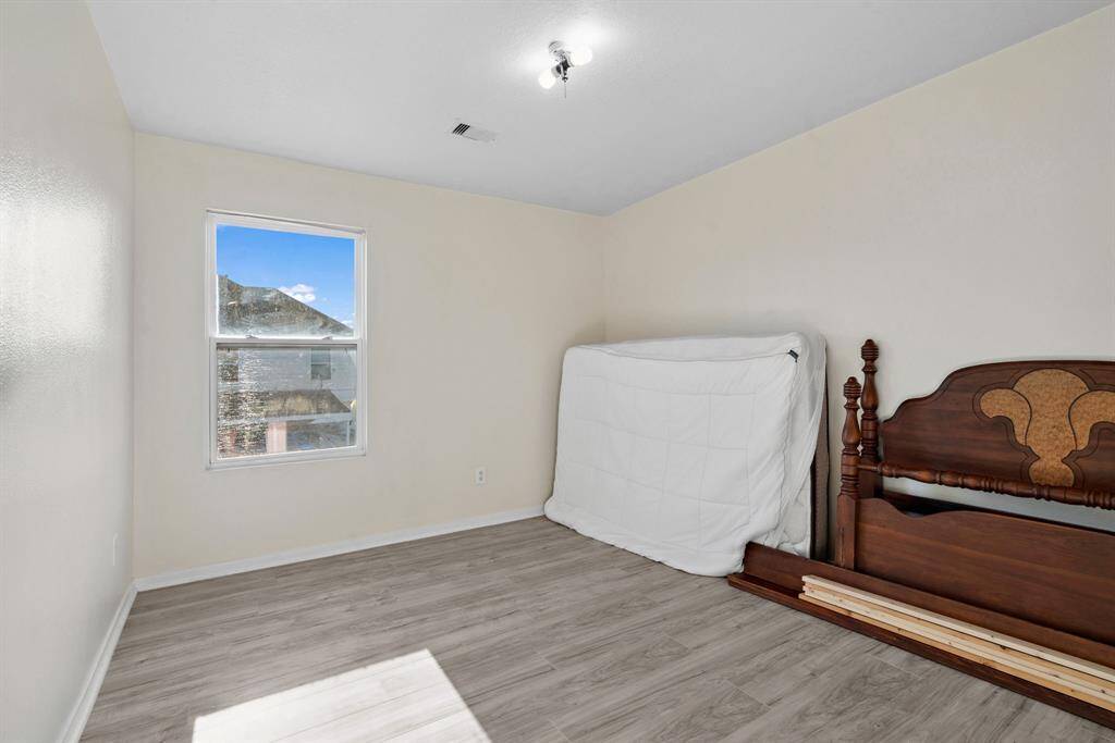 bedroom number 4