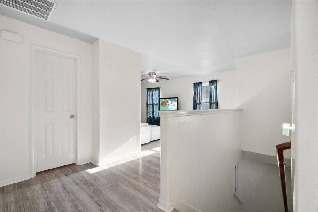 upstairs foyer and entry into the gameroom