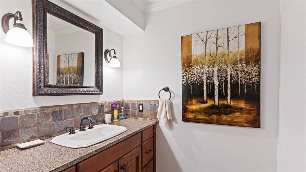 Secondary bathroom