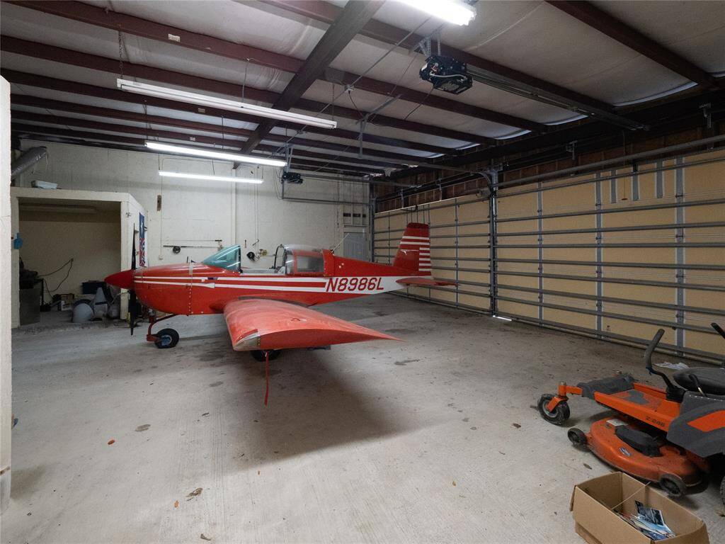 Another view of the hanger with storage room.