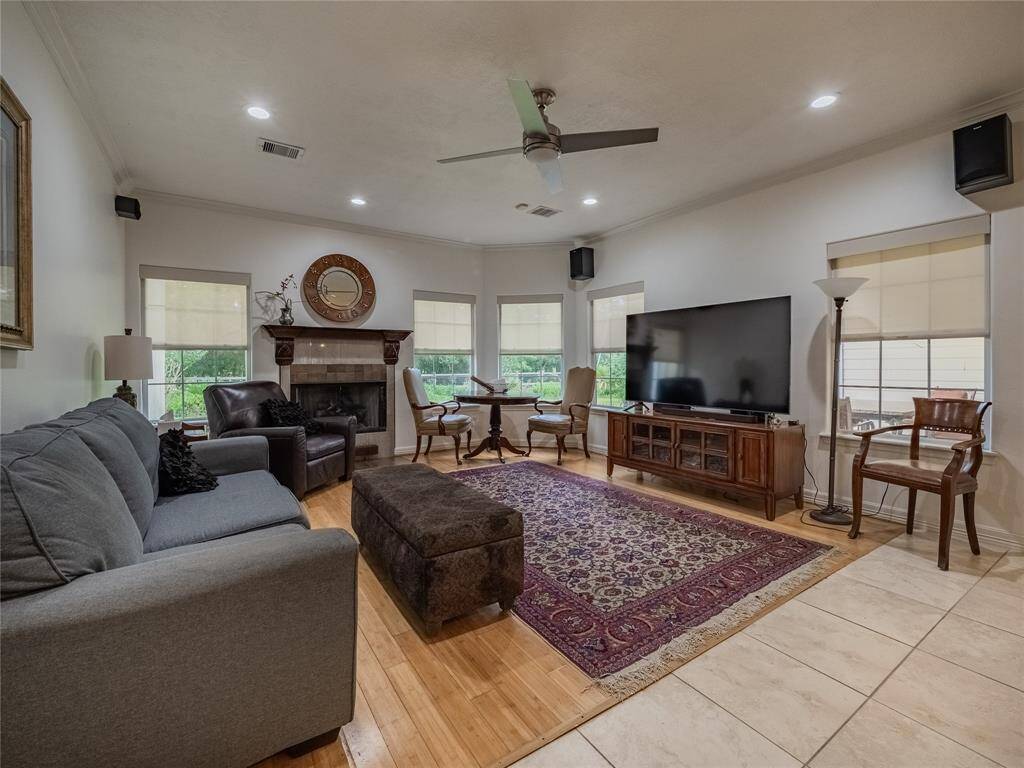 Bright and open family room with views to the backyard.