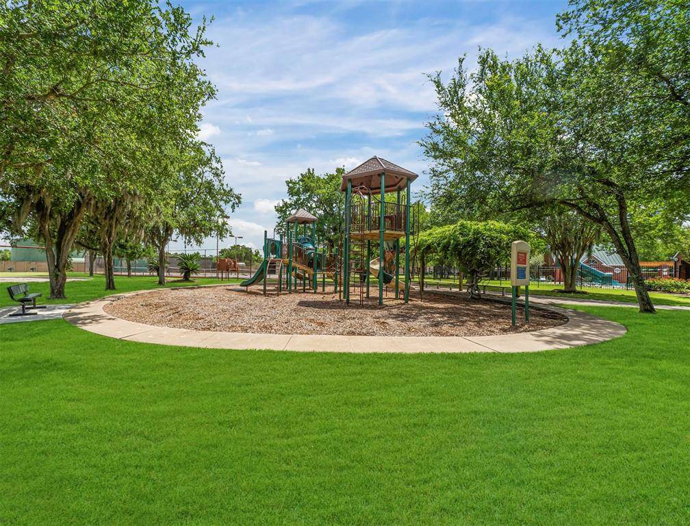 Tons of parks and other wonderful amenities.