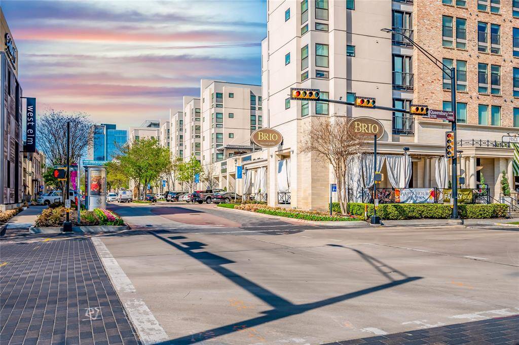 Walking Distance To Many Restaurants