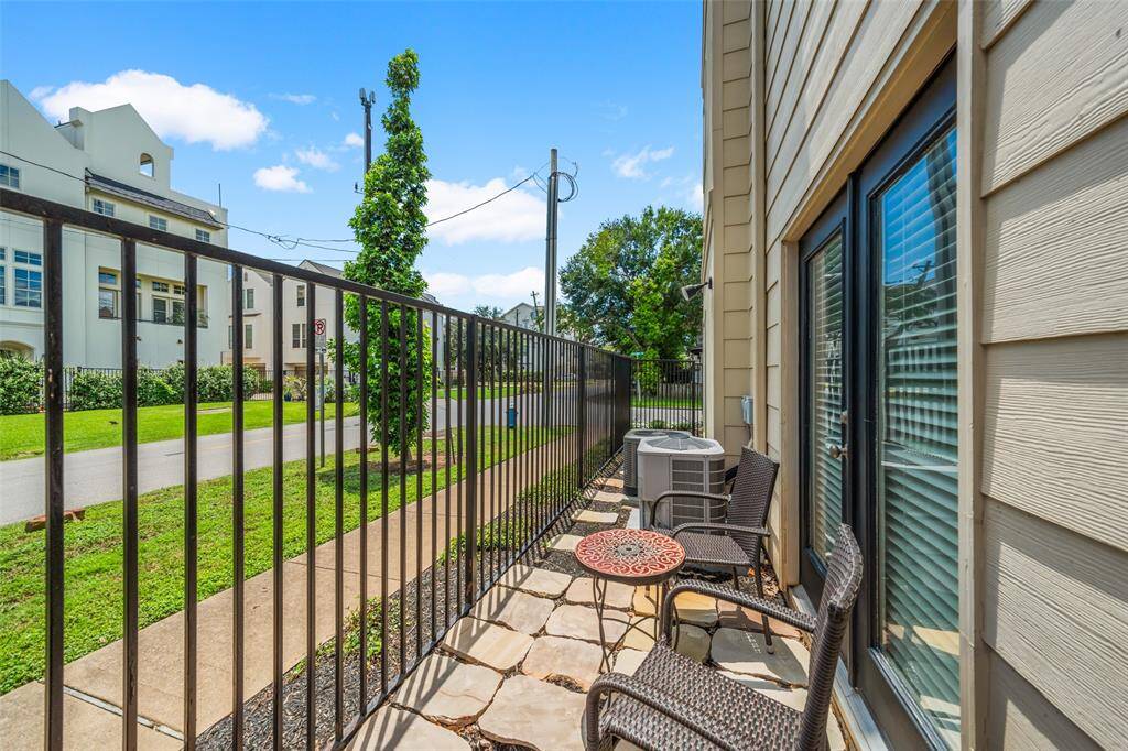 The enclosed patio space.
