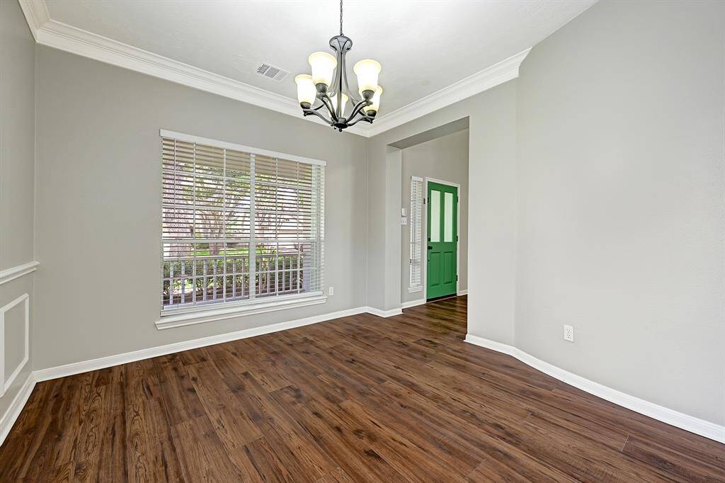 Formal dining room
