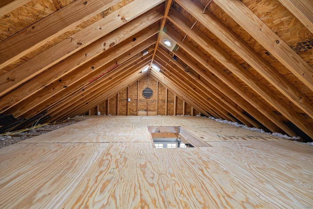 Garage attic with flooring - plenty of storage