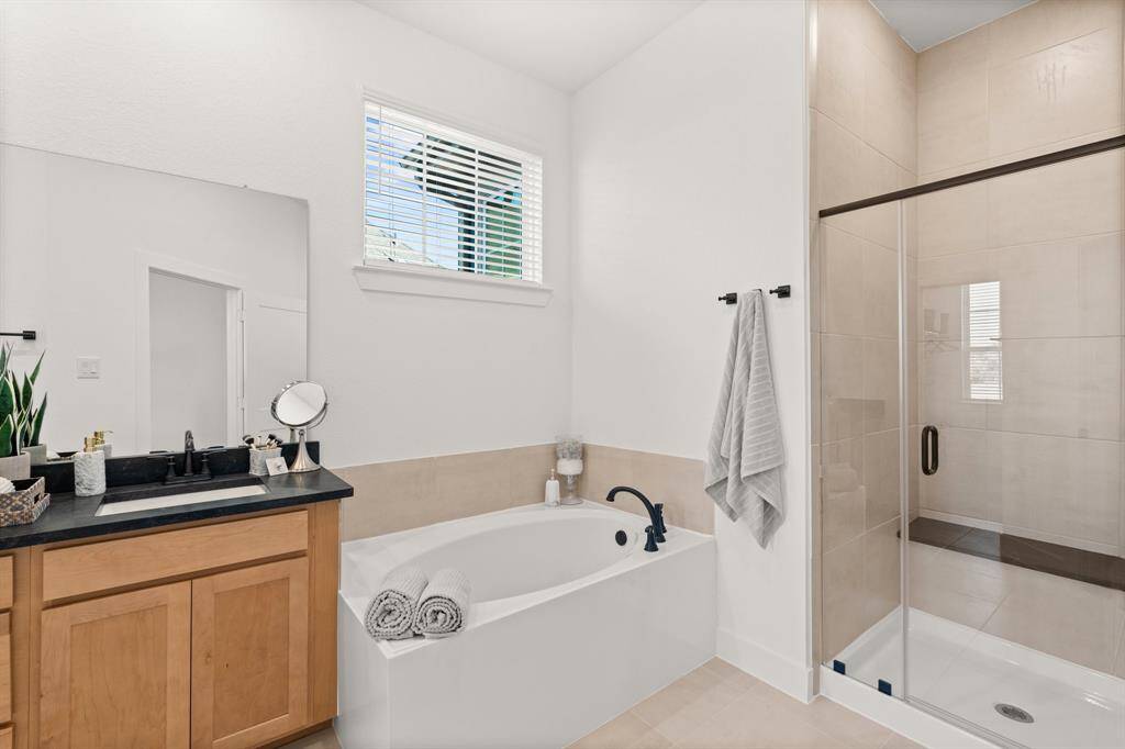 Photos are REPRESENTATIVE of the home /floor plan and are NOT of the actual home.  Selections, features, and room options may vary.  For more info, contact Chesmar Homes.