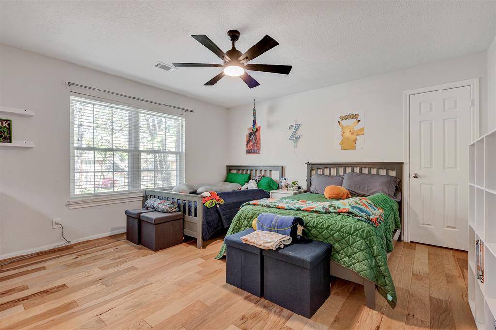 Upstaors Bedroom 2 - with two closets (one is HUGE storage)