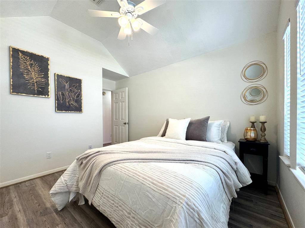 Bedroom 2 (view 1)