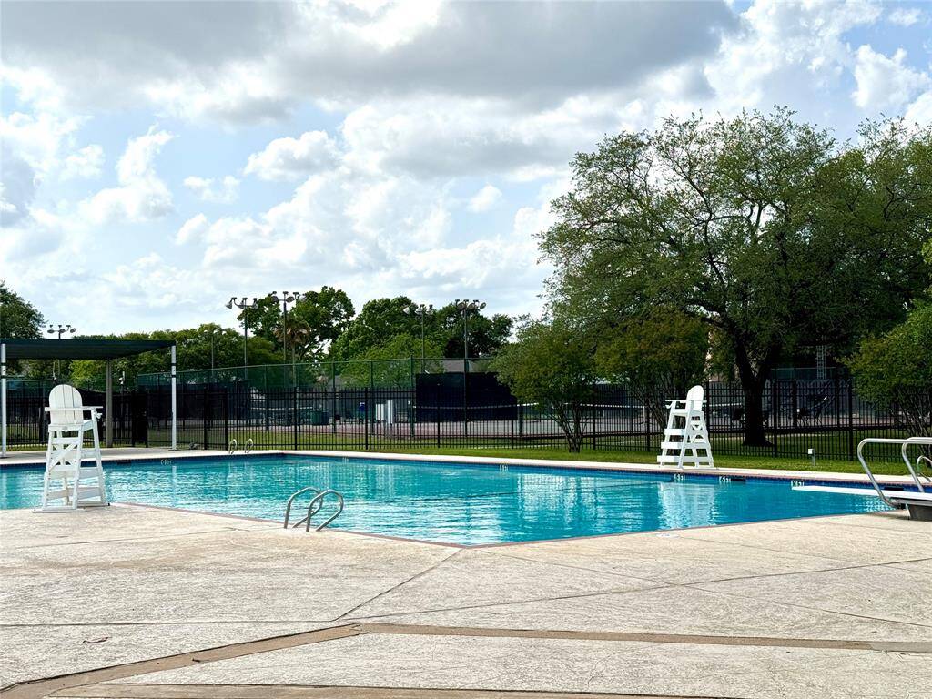 Community Tennis Courts