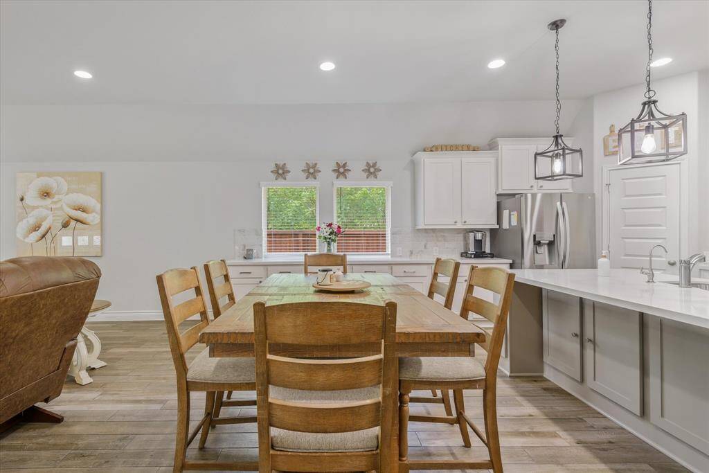 Discover the perfect blend of style and practicality in this Perry home design.