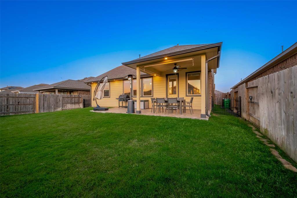 The patio may be a must for some, and this one has its charm and versatility. You can easily personalize the space with your favorite outdoor decorations, such as lanterns, cushions, or a few hanging plants, to create a welcoming atmosphere that reflects your unique style.
