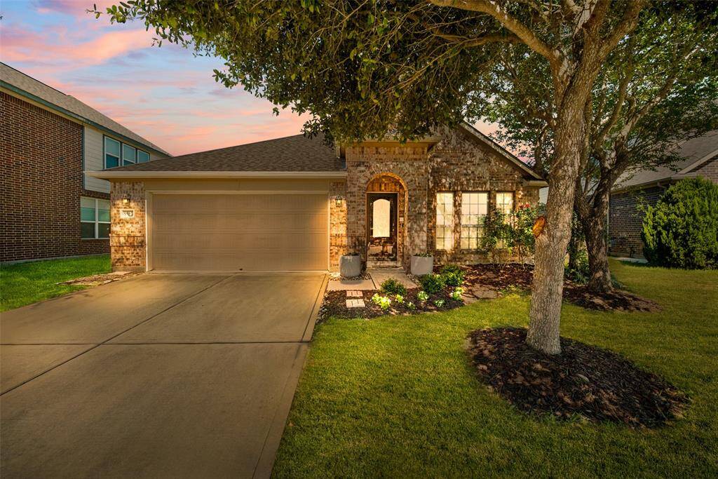 Welcome to 9987 Ash Creek Ct., a charming one-story home in Willow Creek Farms. With its brick exterior and shady trees, the curb appeal of the home is striking. The home is zoned to Katy ISD!