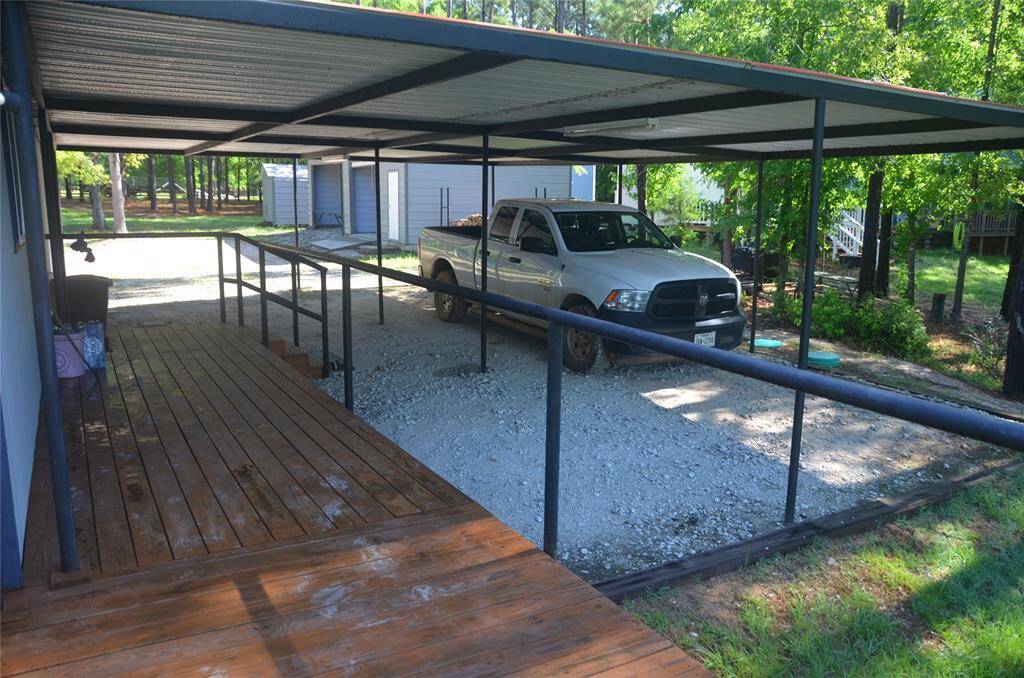 Huge Carport (40'x28') could accommodate 3 Vehicles!